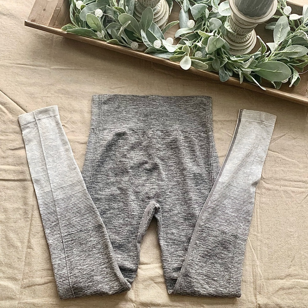 Astoria activewear ribbed leggings